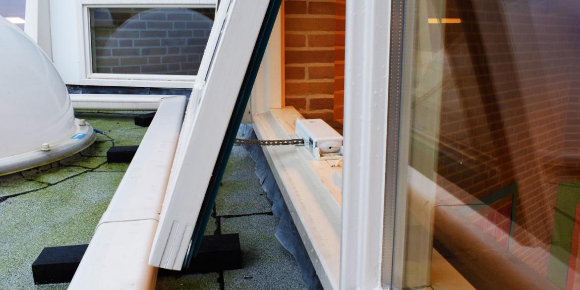 ACK4, elektrische raambediening, Teleflex, ACK4 Teleflex, elektrische raamopener, elektrische raamopener Teleflex, elektrische raambediening Teleflex