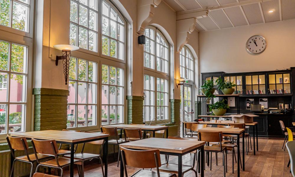 Teleflex, Teleflex Mechanische raambediening, Mechanische raambediening, Mechanische raamopener, natuurlijke ventilatie, Teleflex clearline, raambediening uitzetraam, raambediening binnenvalraam, bovenraamsluiting, bovenraamsluiting Teleflex, bovenraam bedienbaar maken